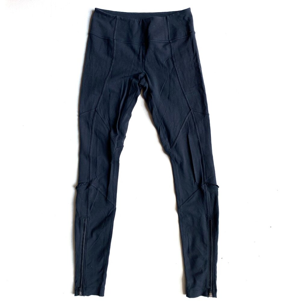 Lululemon Ruffle Leggings - Picture 2 of 4